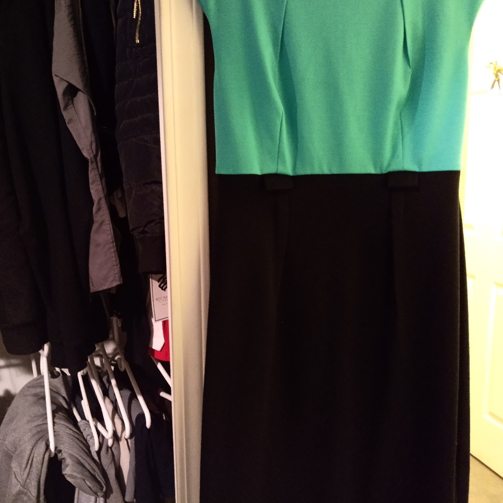 Connected's Sexy-Body Con Dress Size 6